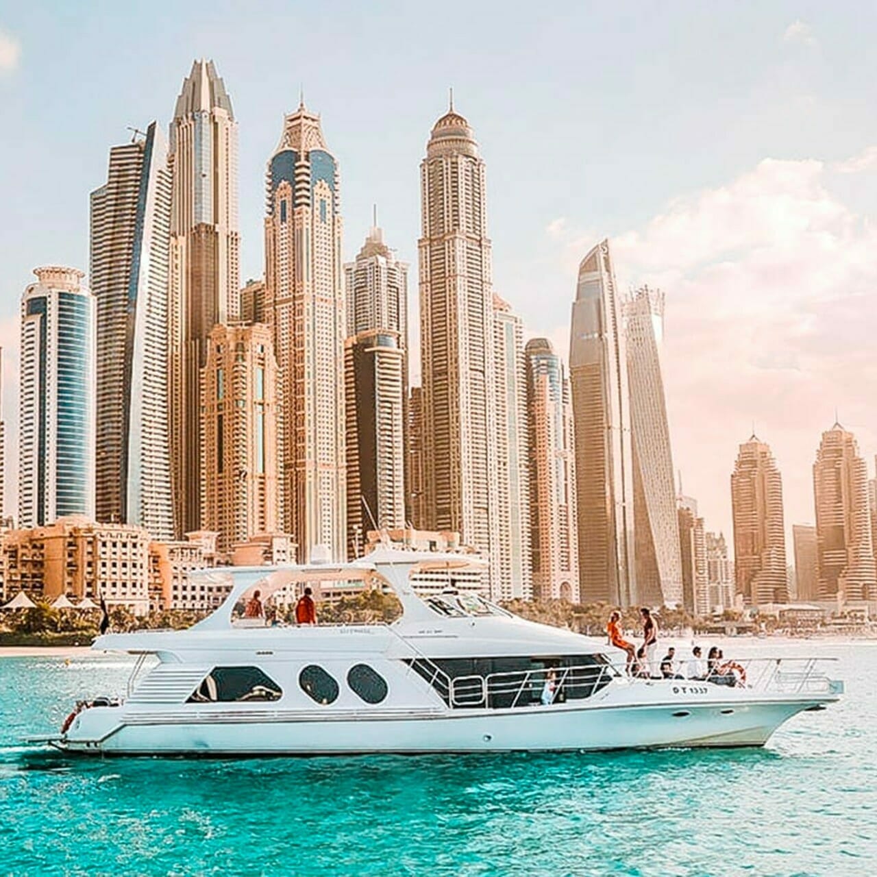 Dubai Cruise